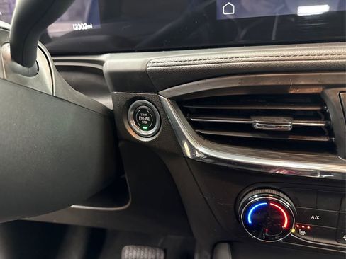 Used 2025 Buick Encore GX Preferred w/ Comfort Package image 28