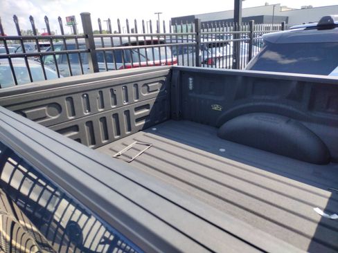 Used 2019 Ford F150 XLT w/ Equipment Group 302A Luxury RWD image 5