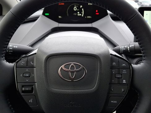 Used 2026 Toyota Prius AWD image 19