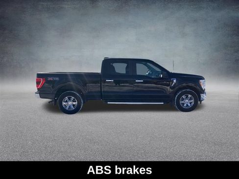 Used 2022 Ford F150 XLT w/ XTR Package AWD/4WD image 8