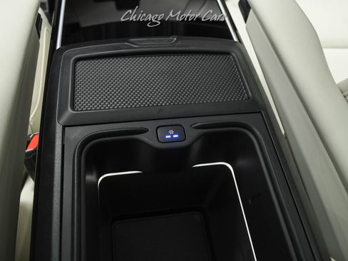 Used 2025 Land Rover Range Rover Long Wheelbase SE AWD/4WD image 22