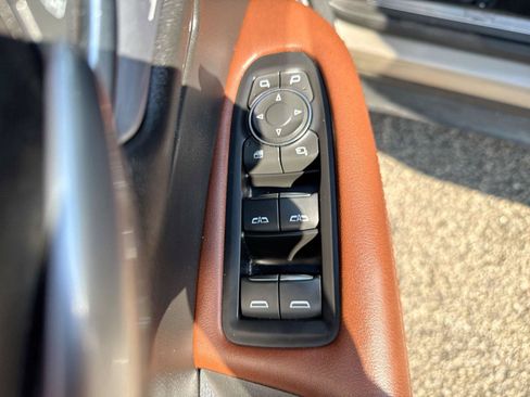 Used 2023 Cadillac XT5 Premium Luxury w/ Technology Package FWD image 5