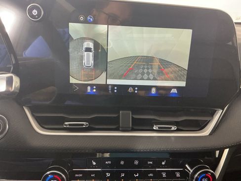 New 2026 Chevrolet Equinox LT AWD/4WD image 22