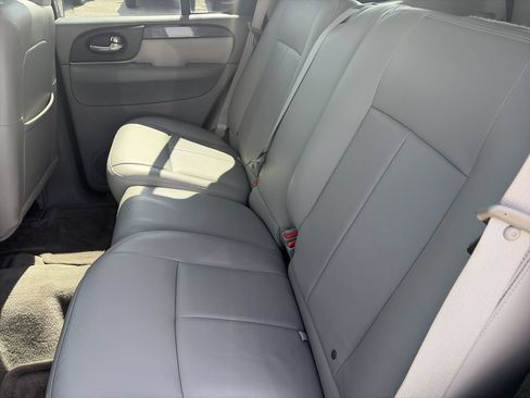 Used 2008 GMC Envoy SLE RWD image 24