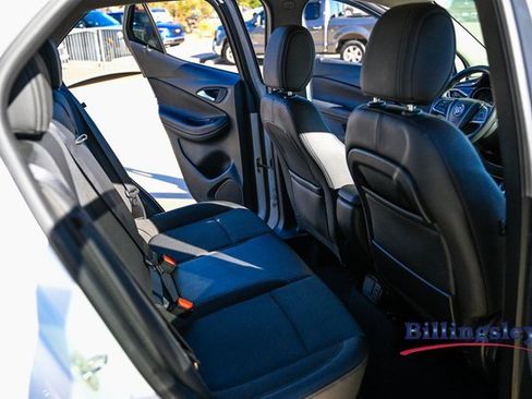 Used 2022 Buick Encore GX Select image 14