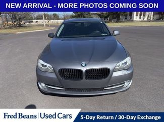 Used 2011 BMW 535i xDrive Sedan video 2