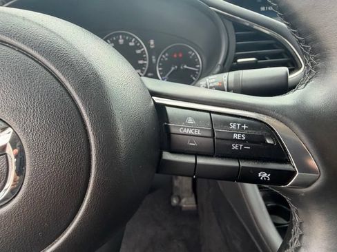 Used 2024 MAZDA MAZDA3 s FWD image 15