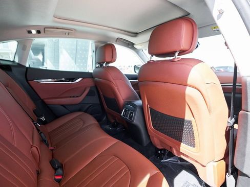 Used 2022 Maserati Levante GT image 23