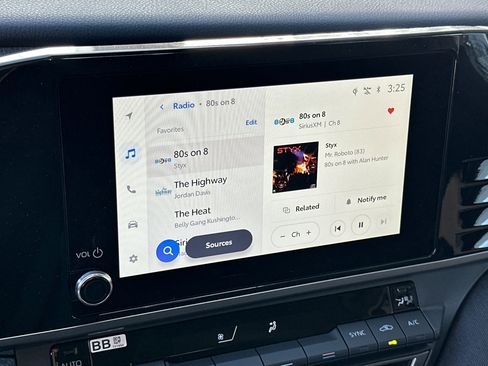 Used 2026 Toyota Camry LE w/ Convenience Package image 17