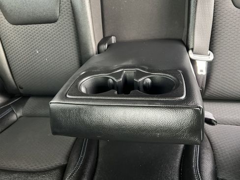 Used 2024 Jeep Compass Latitude image 24