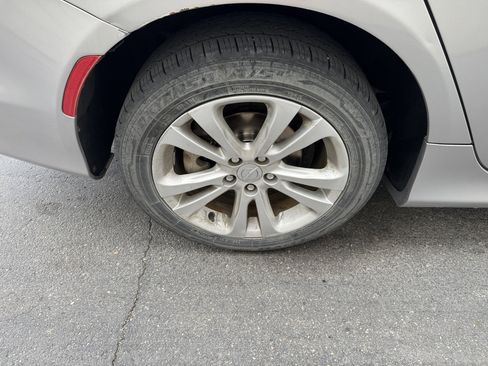 Used 2015 Chrysler 200 Limited image 35