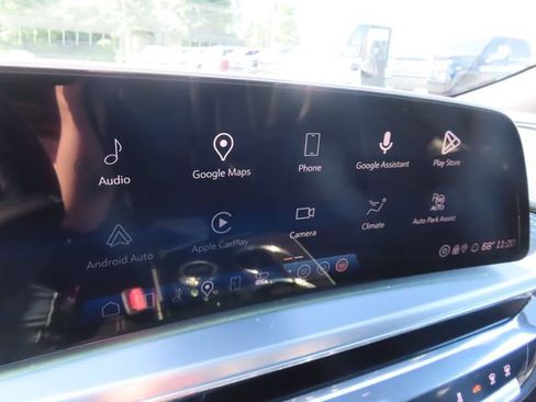 Certified 2024 Cadillac Lyriq Luxury AWD/4WD image 25