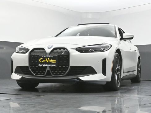 Used 2022 BMW i4 eDrive40 w/ Premium Package image 56