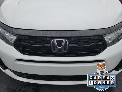 Used 2025 Honda Odyssey Elite image 7