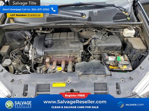 Used 2013 Toyota Highlander Plus FWD image 16
