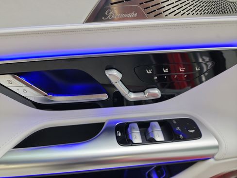 New 2026 Mercedes-Benz Maybach SL 680 image 11