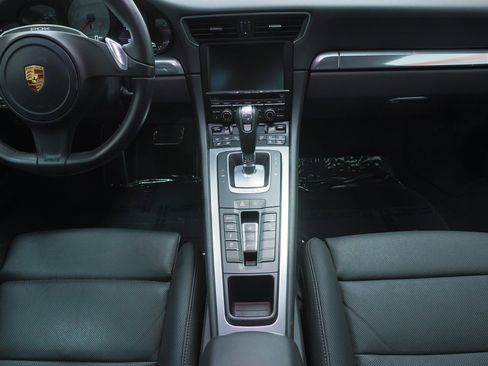 Used 2014 Porsche 911 Carrera 4S image 64