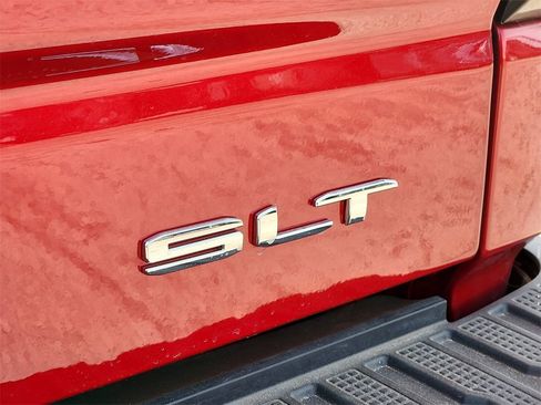 New 2026 GMC Sierra 1500 SLT w/ SLT Premium Plus Package image 10