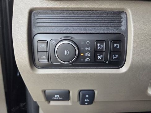 New 2026 Ford F250 Platinum w/ Platinum Plus Package AWD/4WD image 28