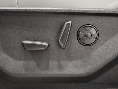 New 2025 Ford Expedition Max Platinum w/ Platinum Ultimate Package image 12