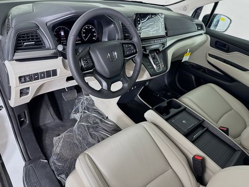 New 2026 Honda Odyssey EX-L image 8