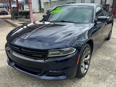 Used 2016 Dodge Charger SXT w/ Rallye Group image 6