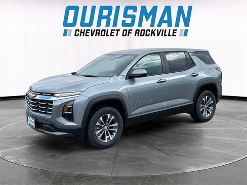 New 2026 Chevrolet Equinox LT w/ Safety and Technology Package image 2