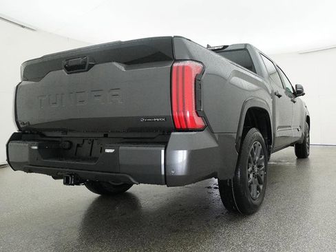 New 2025 Toyota Tundra Platinum AWD/4WD image 11