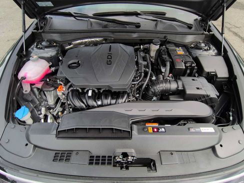 Used 2025 Hyundai Sonata SEL FWD image 15
