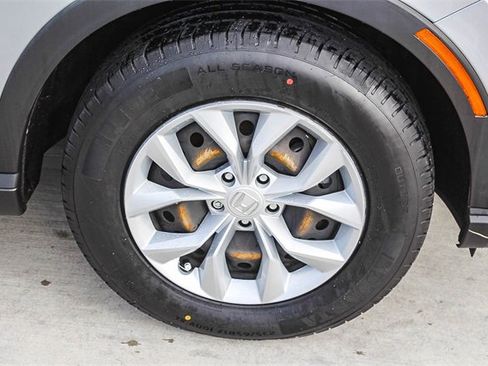 Used 2023 Honda CR-V LX image 13