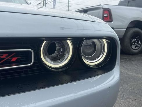Used 2021 Dodge Challenger R/T w/ Plus Package image 9