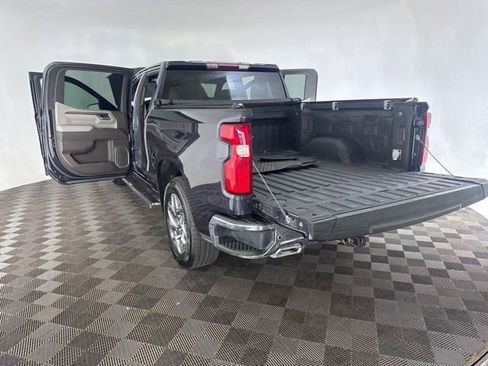 Used 2022 Chevrolet Silverado 1500 LTZ w/ Z71 Off-Road Package AWD/4WD image 20
