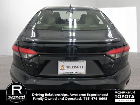 Used 2023 Toyota Corolla XSE image 5