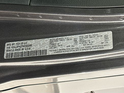 Used 2023 Jeep Wrangler Sahara image 12