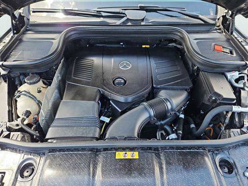 Used 2024 Mercedes-Benz GLE 450e 4MATIC image 37