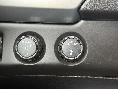 Used 2020 Chevrolet Tahoe LT image 35