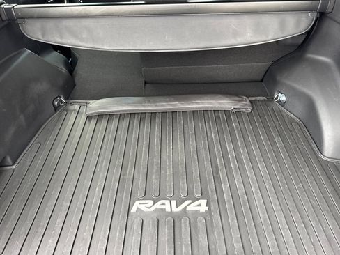 Certified 2024 Toyota RAV4 XLE Premium image 21