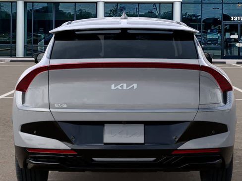New 2025 Kia EV6 Wind image 13