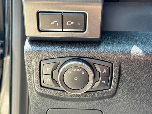 Used 2019 Ford F150 Lariat AWD/4WD image 26