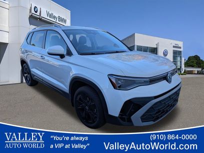 Used 2025 Volkswagen Taos SE