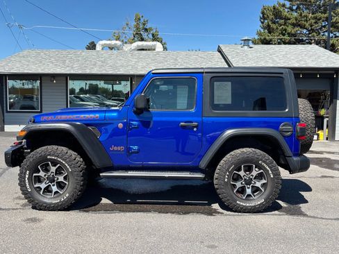 Used 2018 Jeep Wrangler Rubicon w/ Steel Bumper Group AWD/4WD image 8