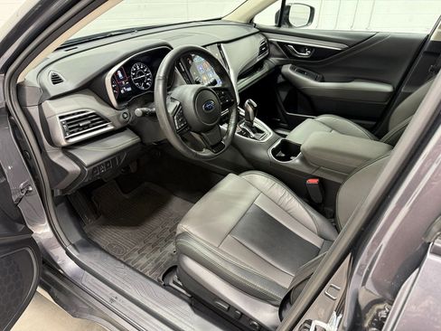 Used 2024 Subaru Outback Onyx Edition image 11