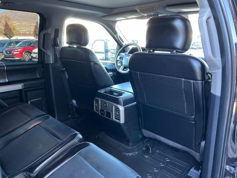 Used 2017 Ford F250 Lariat w/ Lariat Ultimate Package image 28