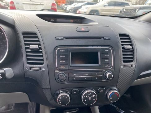 Used 2015 Kia Forte EX image 12