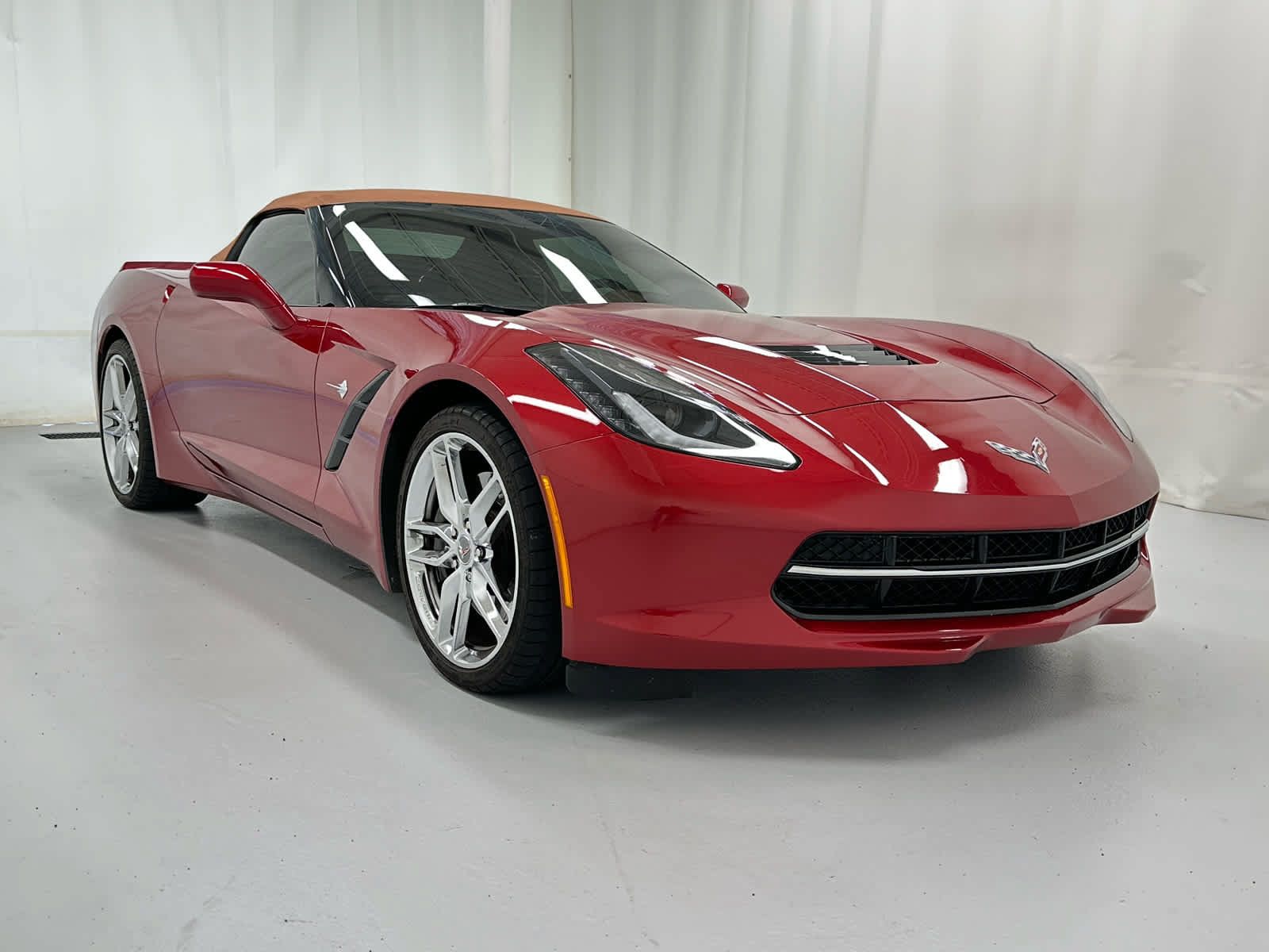 Used 2015 Chevrolet Corvette Stingray Convertible w/ 3LT Preferred Equipment Group RWD image 9