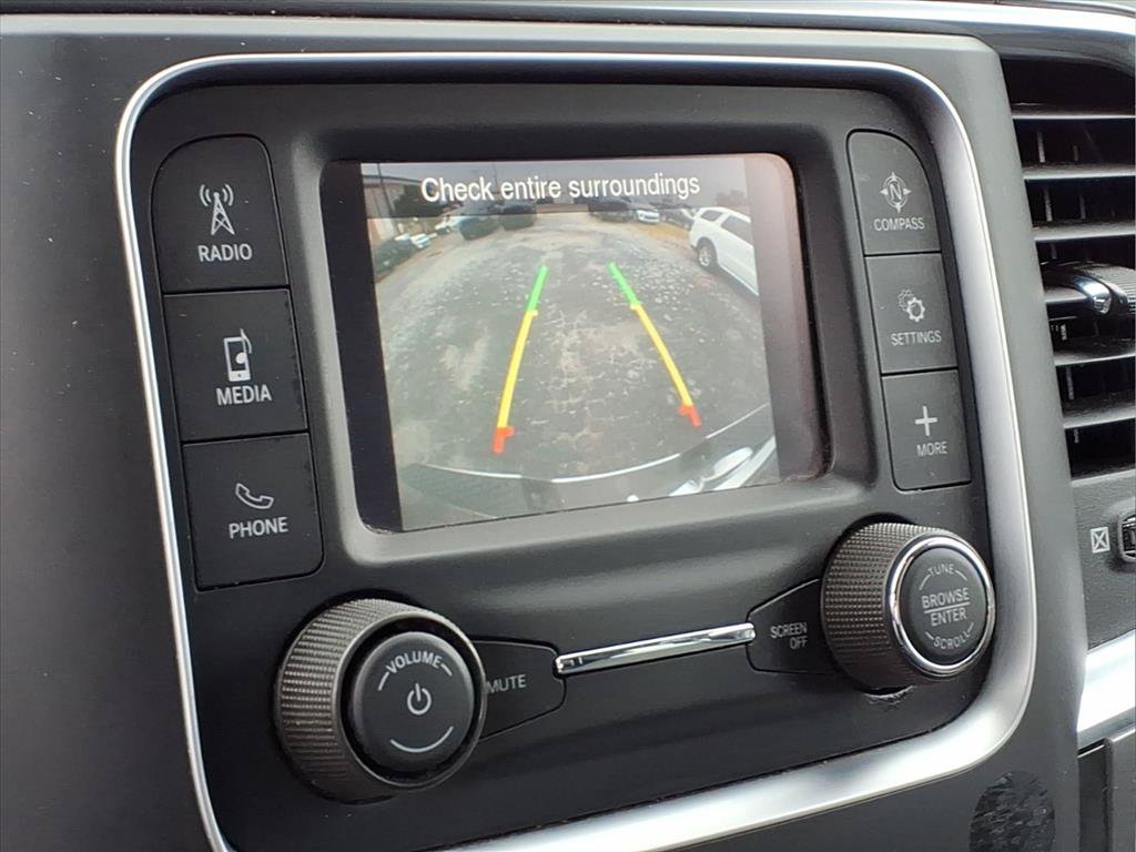 Used 2024 RAM 1500 Classic SLT AWD/4WD image 5