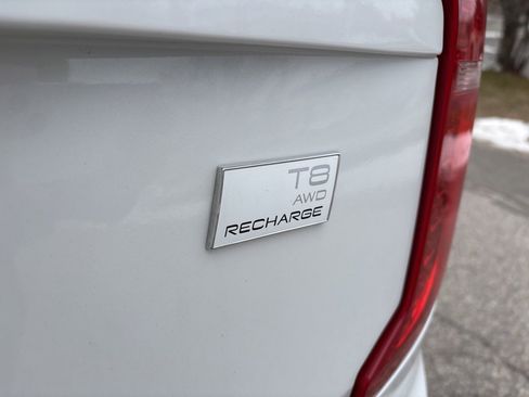 Used 2022 Volvo XC90 T8 Inscription Expression image 4