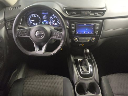 Used 2018 Nissan Rogue S FWD image 22