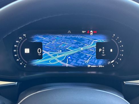 Certified 2023 Volvo XC60 B5 Ultimate AWD/4WD image 24
