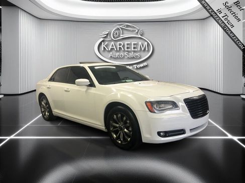 Used 2014 Chrysler 300 S image 3